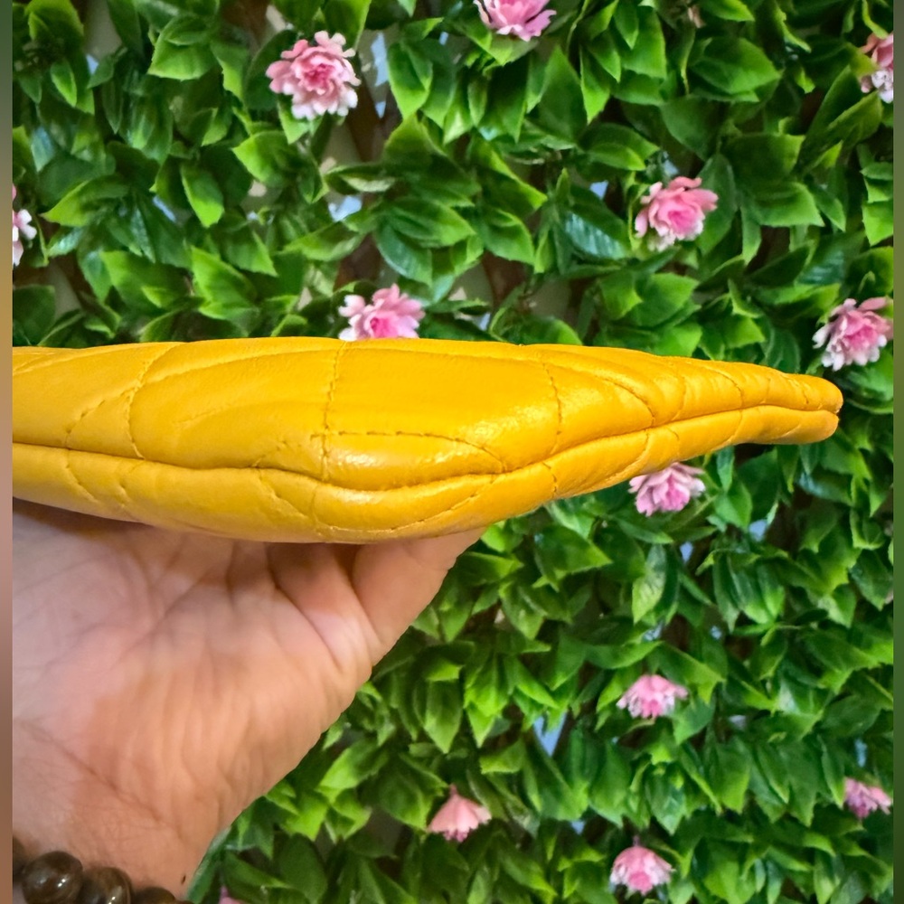 CHANEL O Case Yellow Lambskin Leather Quilted Pouch - Picture 4 of 13